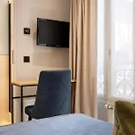 Espace Champerret 3*