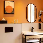 Hotel Espace Champerret 3*