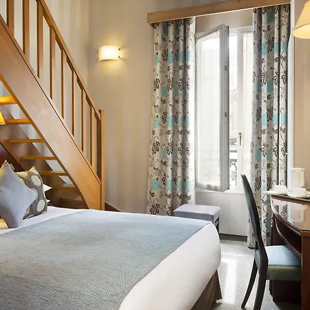 Espace Champerret 3* לוולואה פרה
