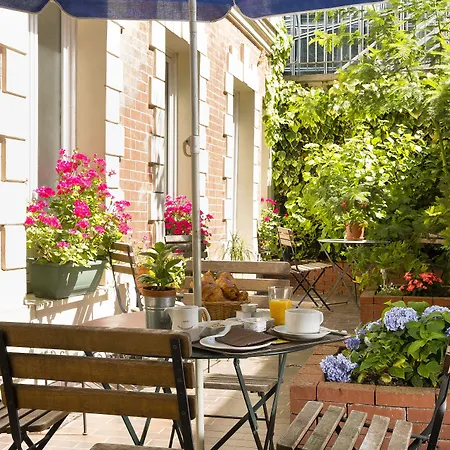 מלון Espace Champerret