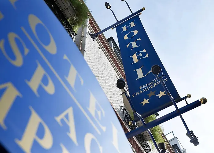Espace Champerret Hotel 3*