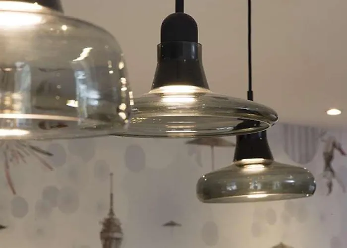 Espace Champerret לוולואה פרה