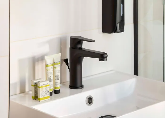 Espace Champerret Hotel Levallois-Perret