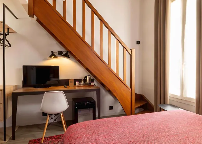 Espace Champerret Hotel