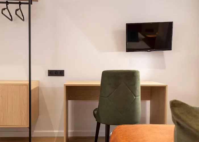 Hotel Espace Champerret