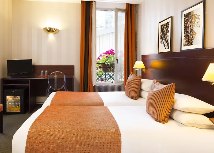 Espace Champerret 3*