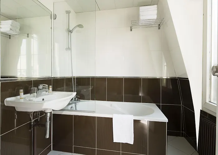 Hotel Espace Champerret Levallois-Perret